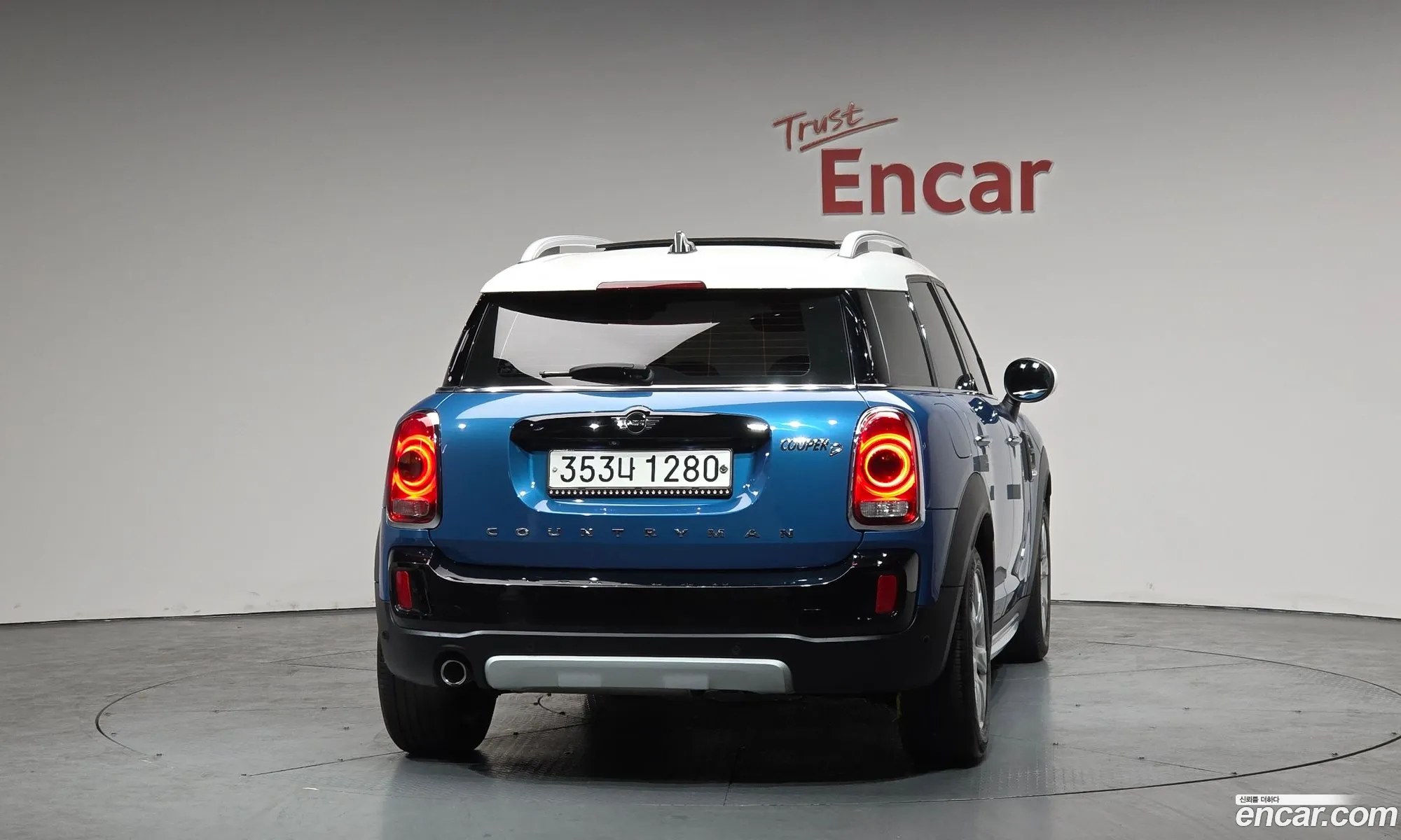 Mini Cooper D Countryman 2018 — 17