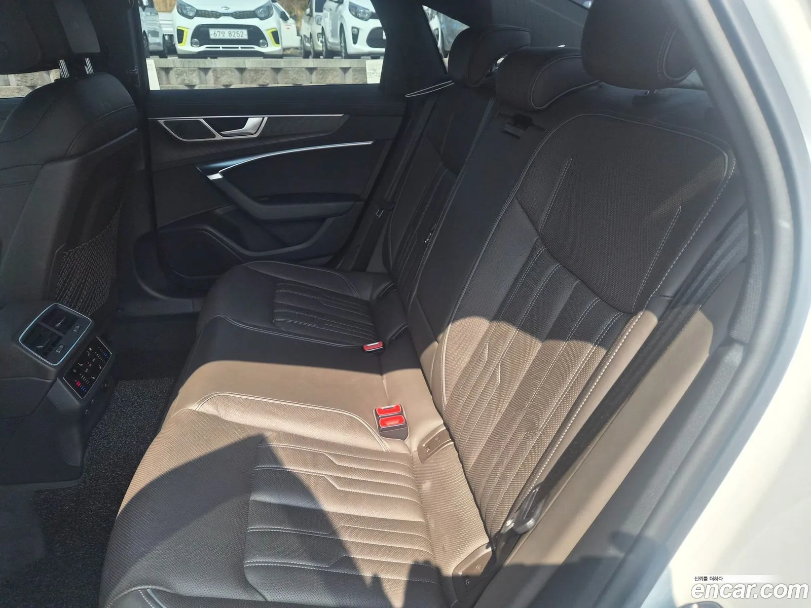 Audi A6 2022 — 16