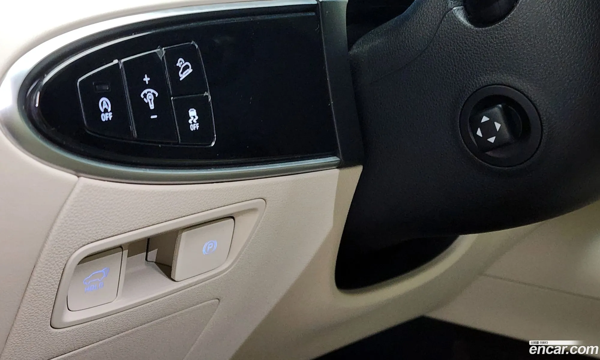Genesis GV70 2022 KMTMB81ADPU081914 — 16