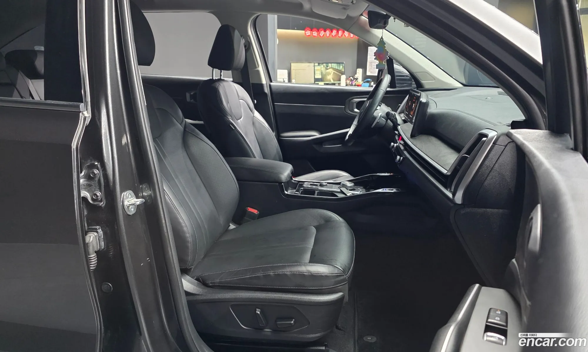 Kia Sorento 2023 — 10