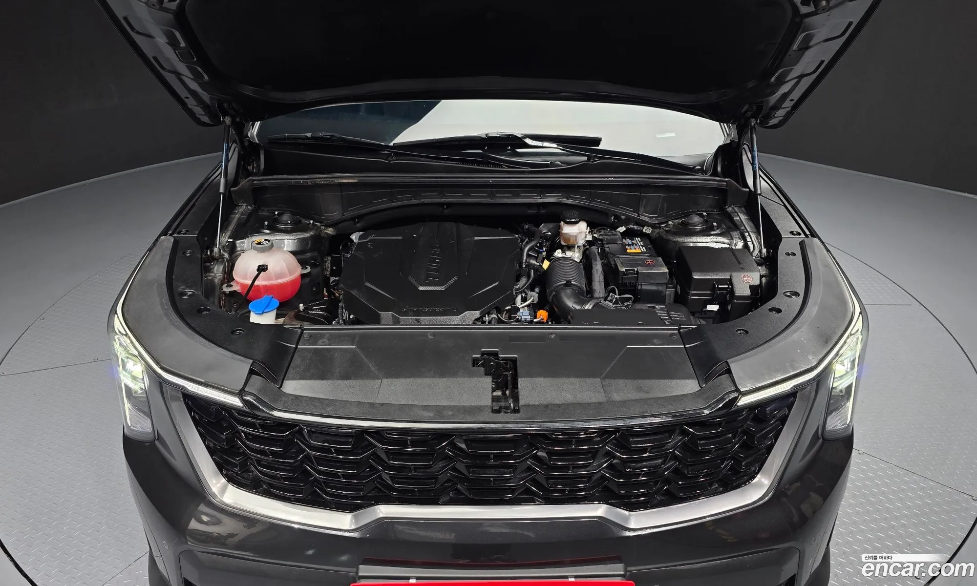 Kia Sorento 2023 — 16