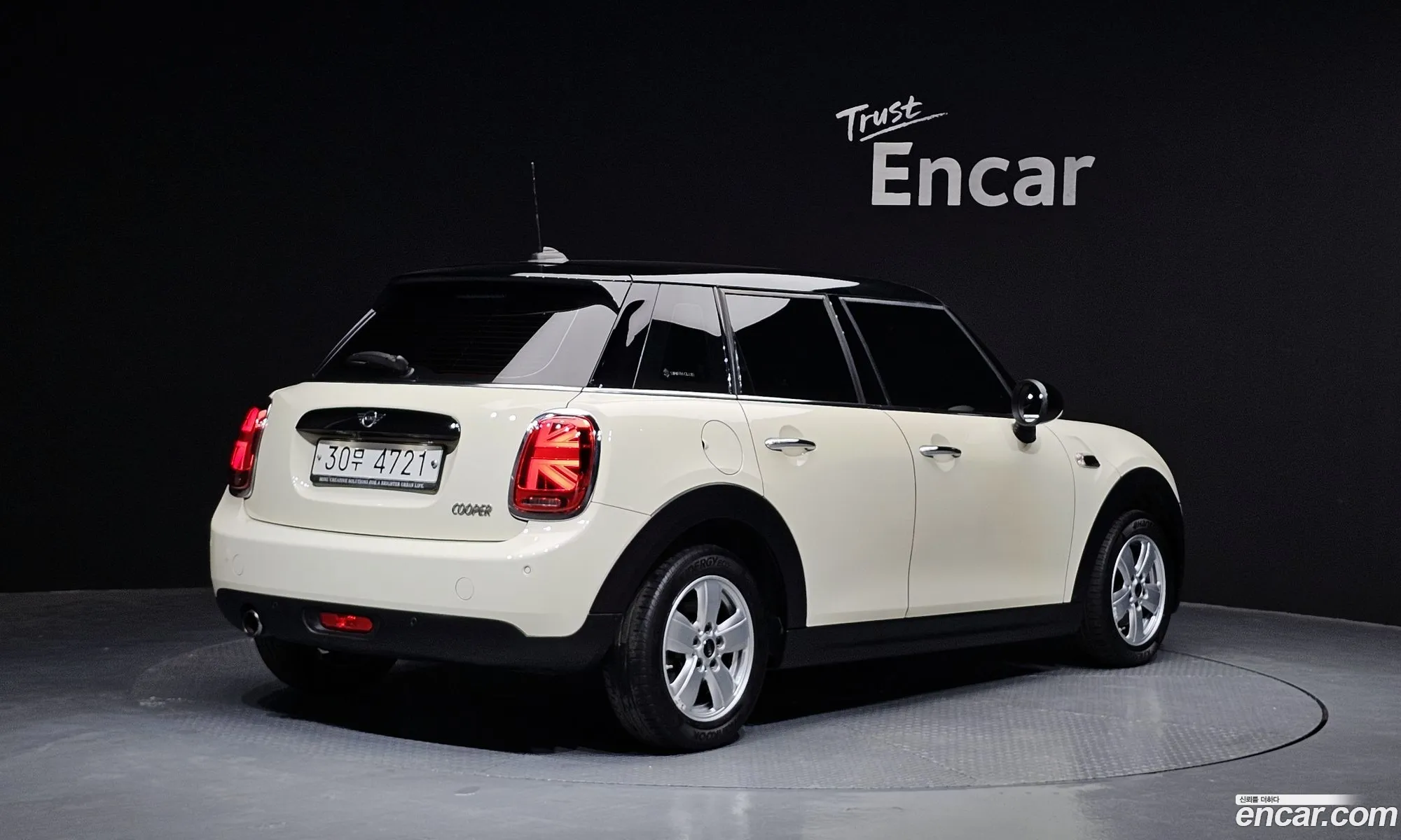 Mini Cooper 2019 WMWXU1100K2H35396 — 9