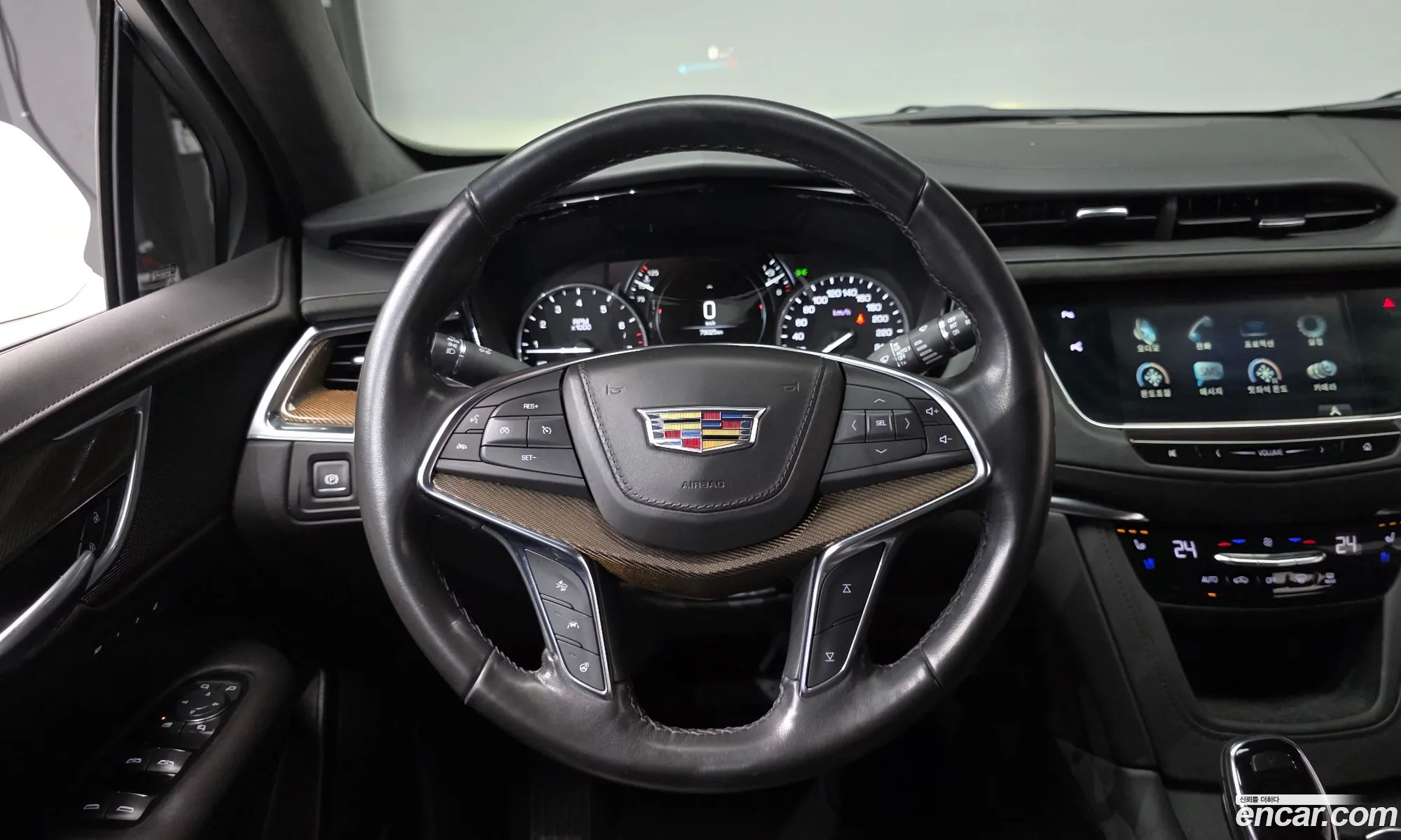 Cadillac XT5 2019 — 19