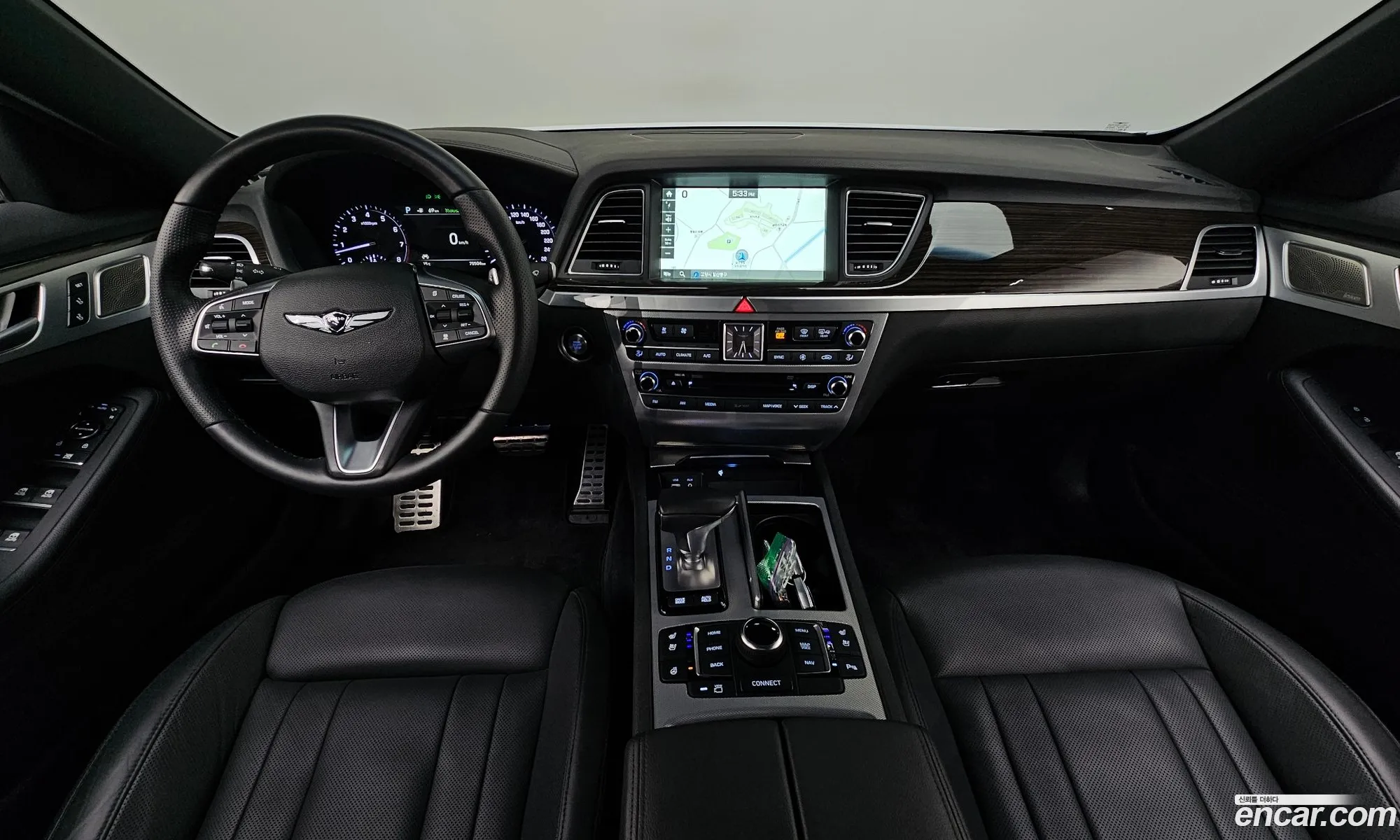 Genesis G80 2017 — 13