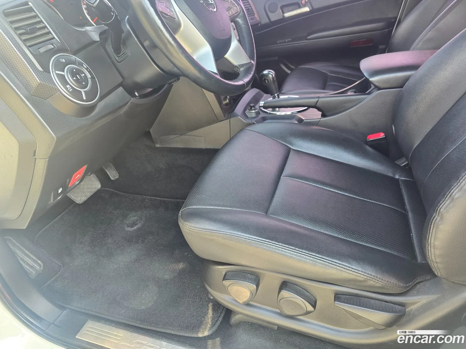 KG Mobility (SsangYong) Korando Sports 2015 — 18