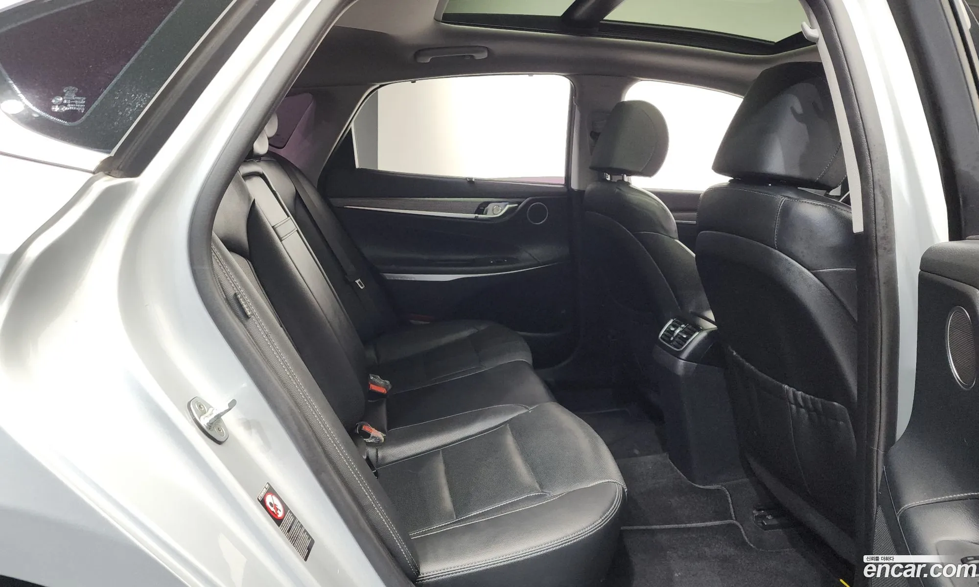 Hyundai Grandeur IG 2016 — 12
