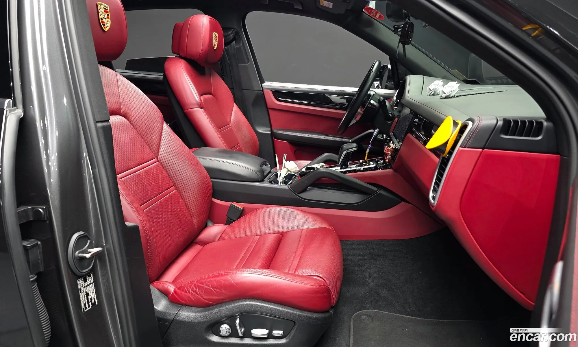 Porsche Cayenne 2019 WP1AA29Y4KDA22762 — 14