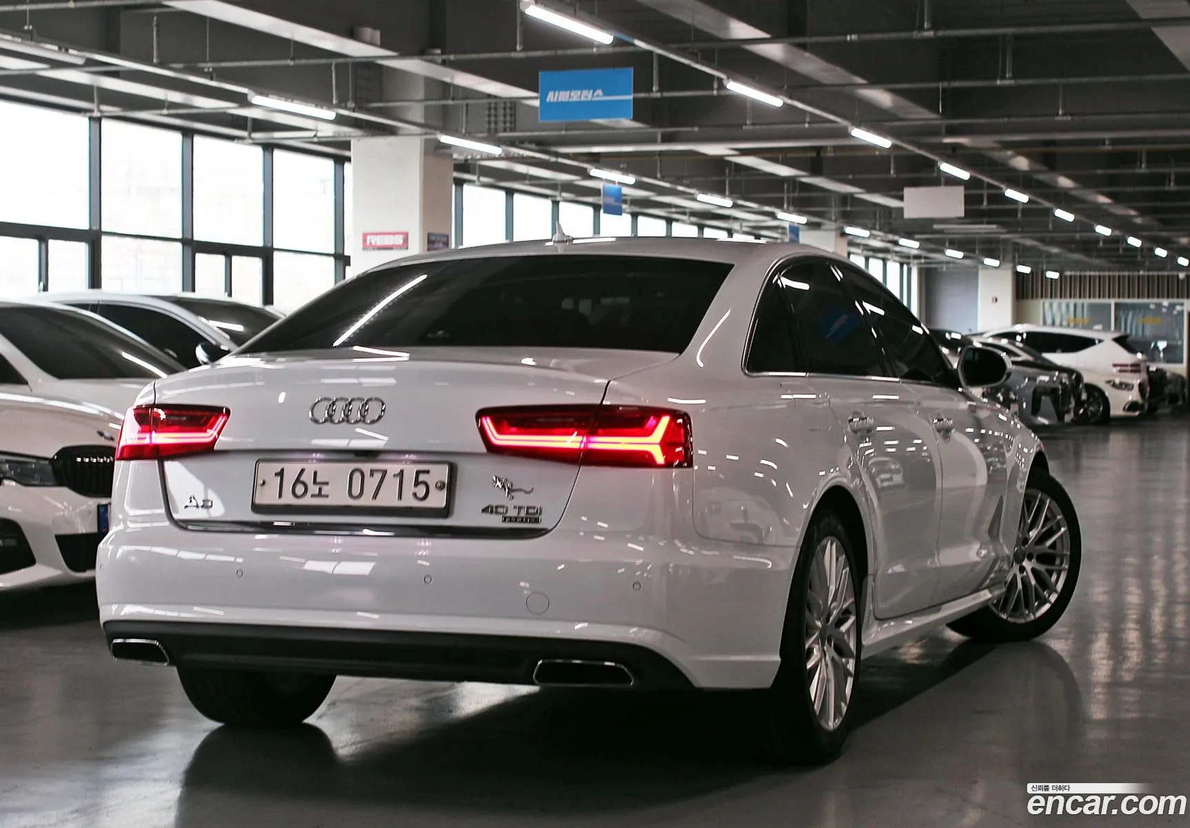 Audi A6 2016 — 11