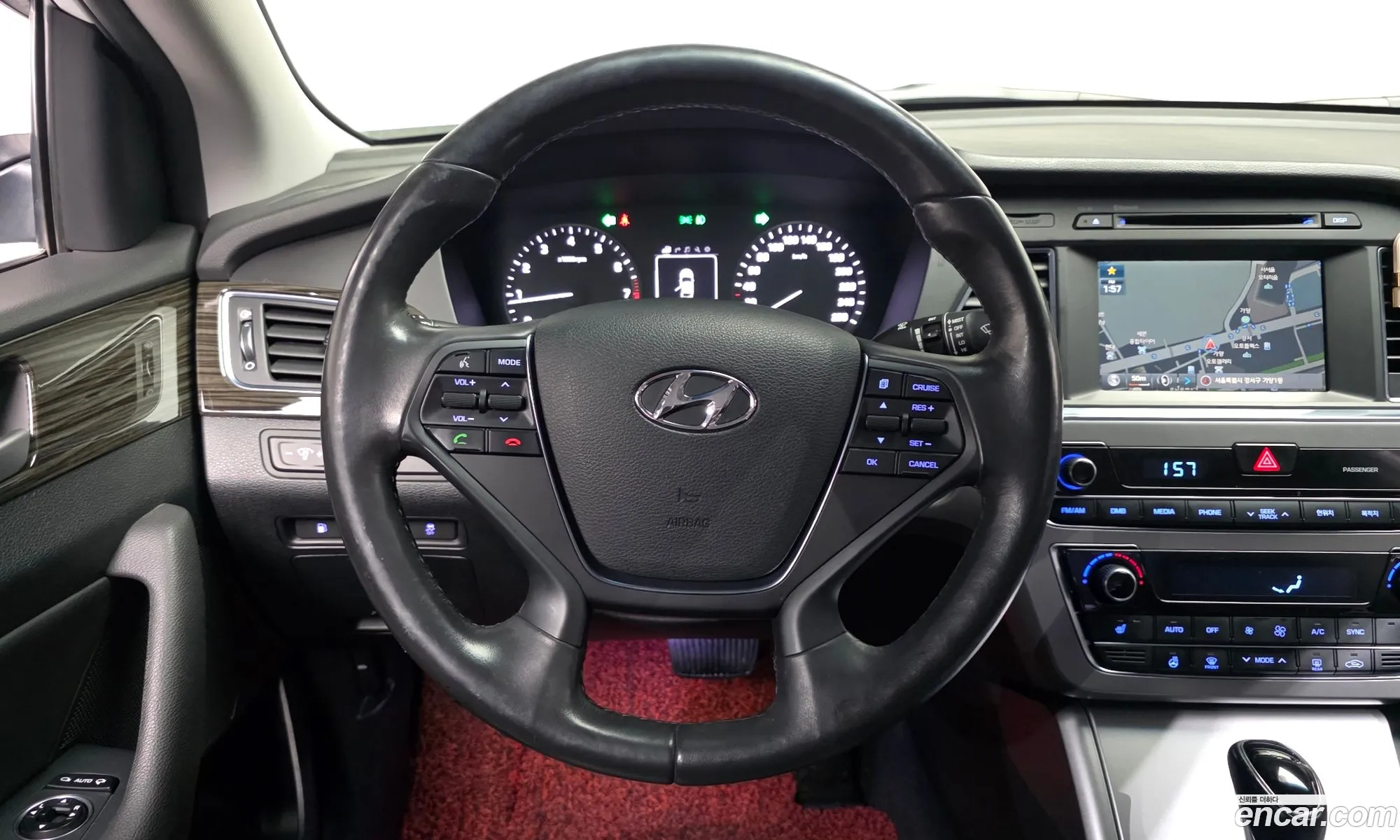 Hyundai LF Sonata 2015 — 10