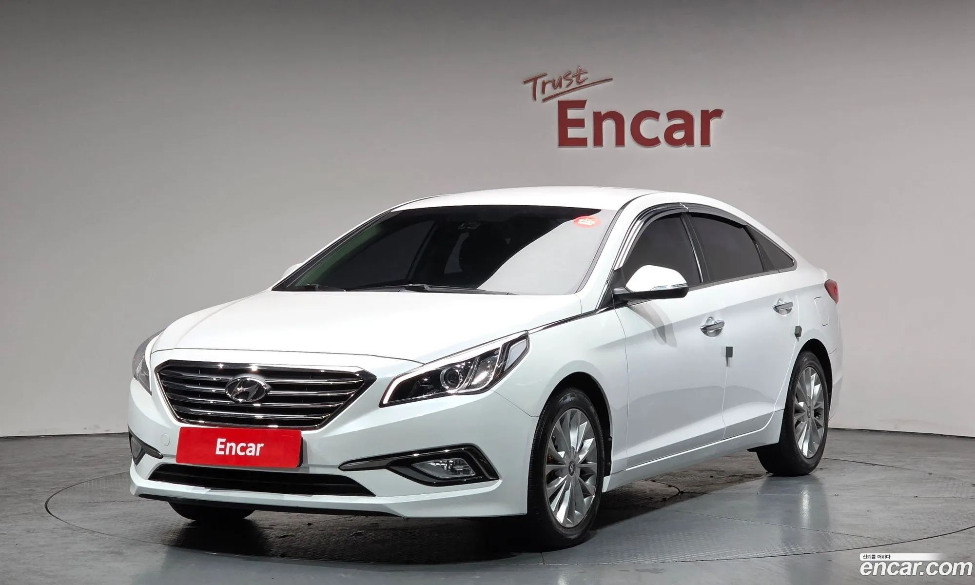 Hyundai LF Sonata 2015 — 15