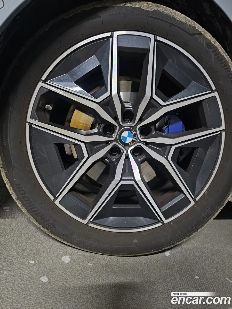 BMW 5 Series 2024 — 5