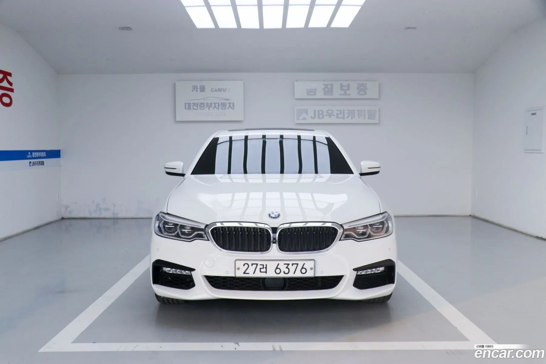 BMW 5 Series 2018 — 8