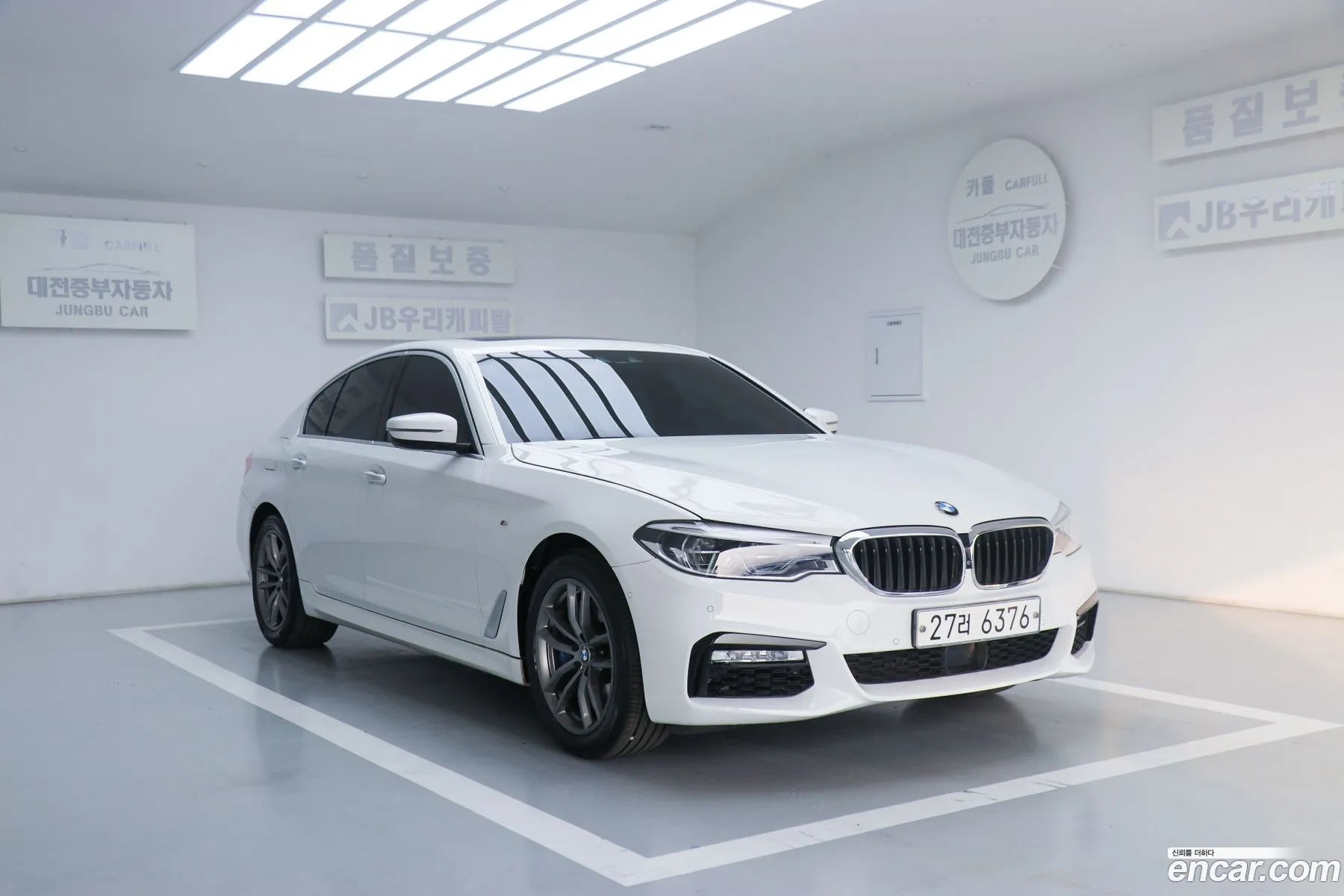 BMW 5 Series 2018 — 14