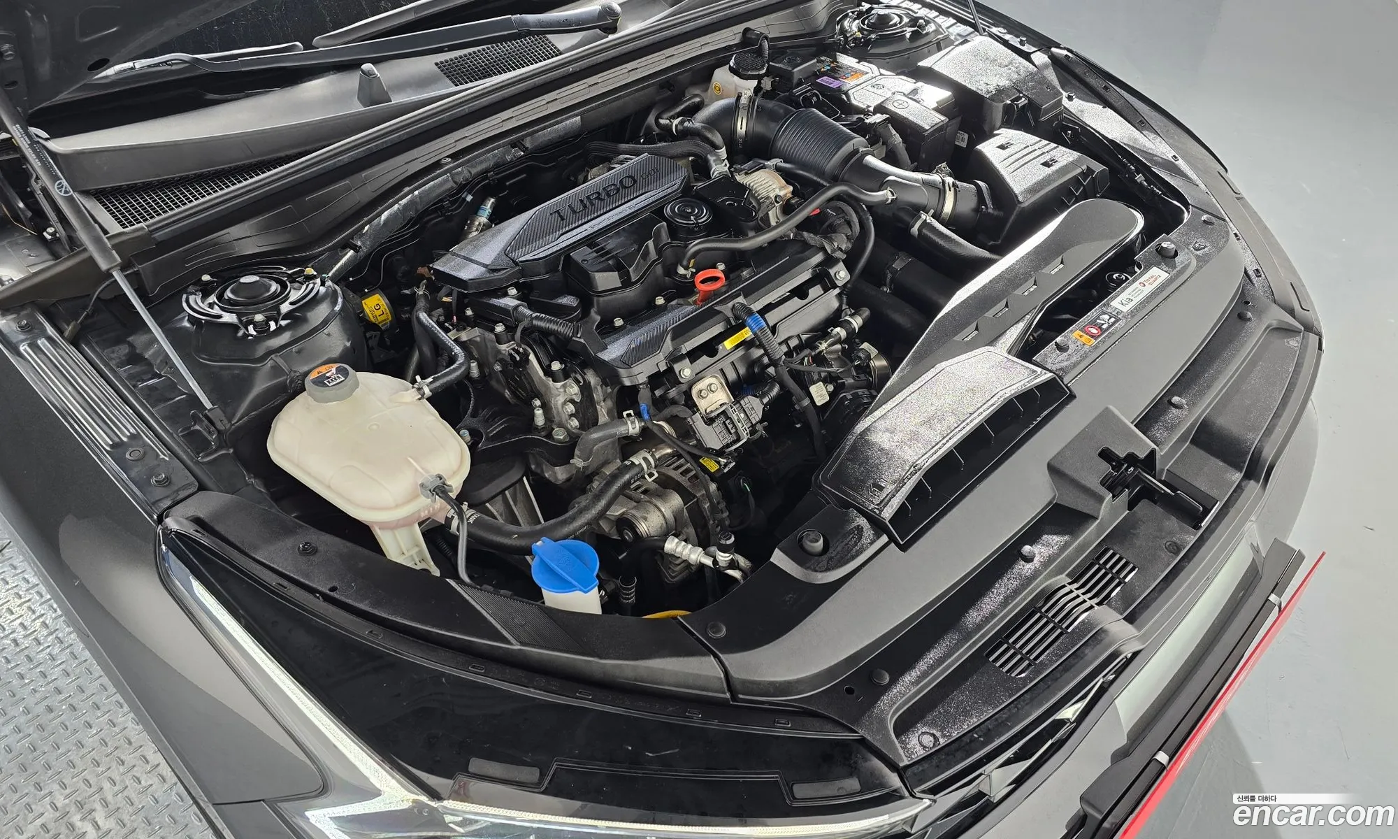 Kia K5 2023 — 19