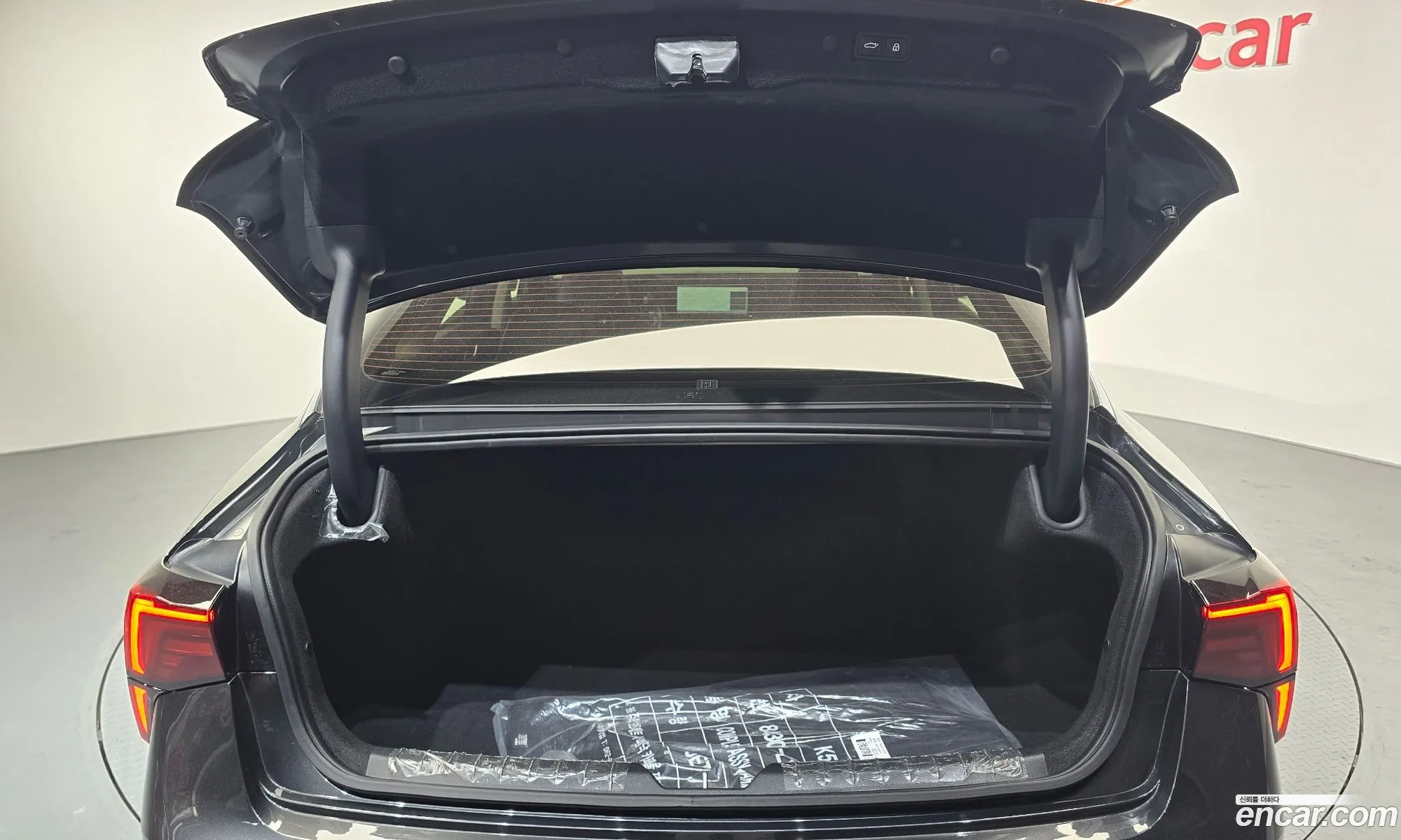 Kia K5 2023 — 20