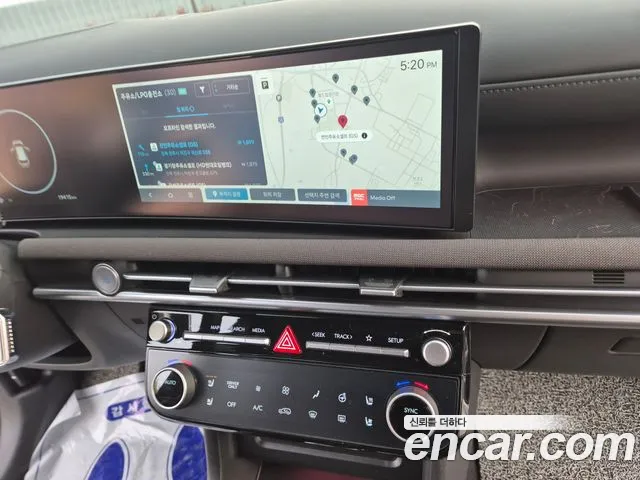 Hyundai Tucson Hybrid 2025 — 4