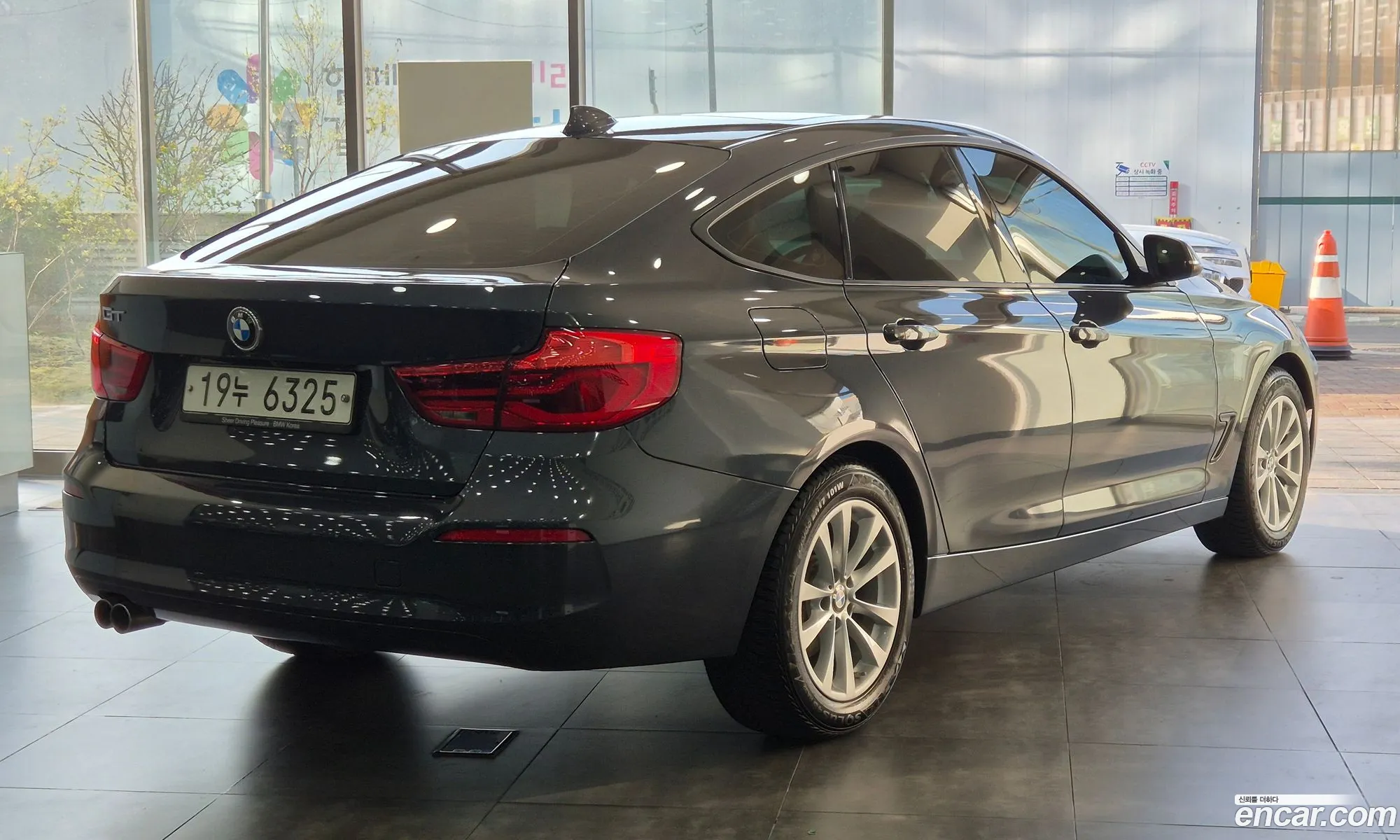 BMW 3 Series GT 2018 — 6