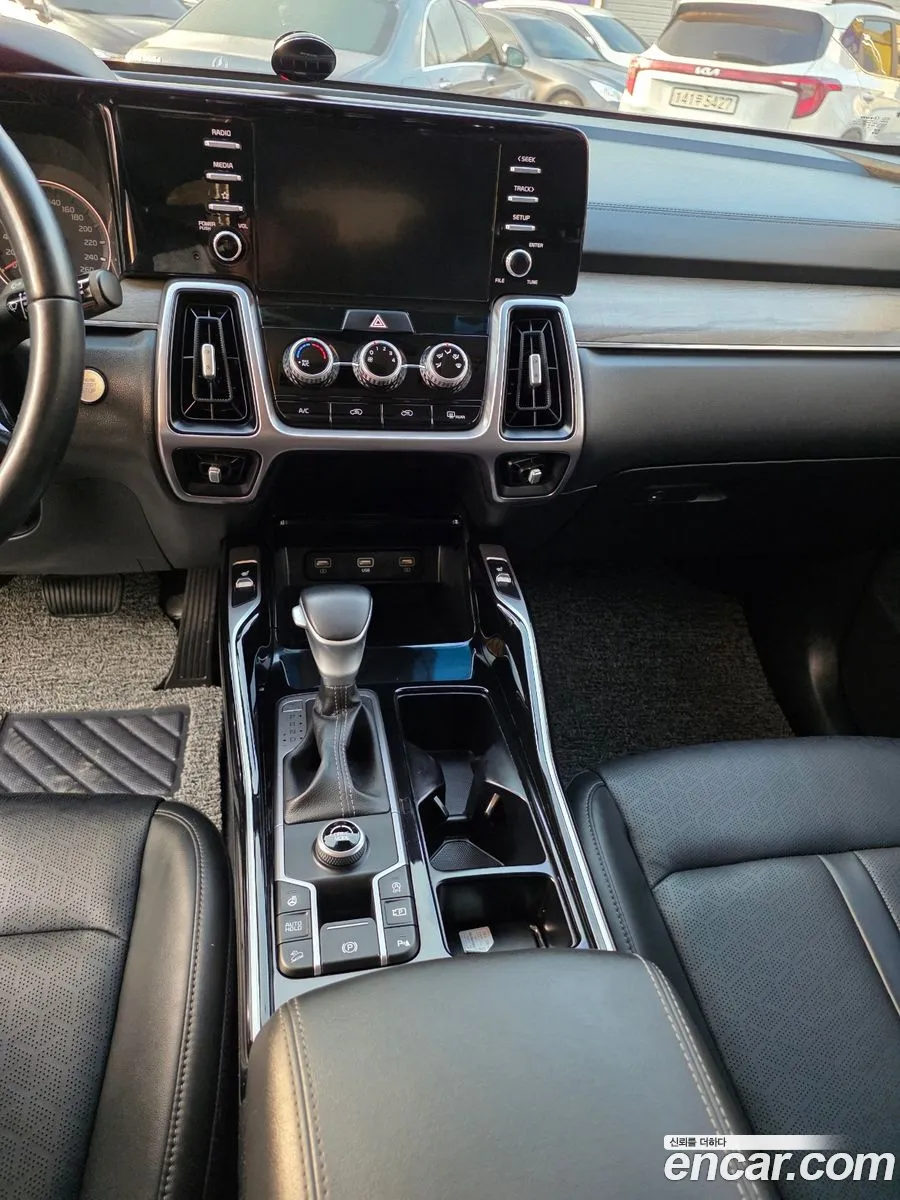 Kia Sorento 2021 — 14