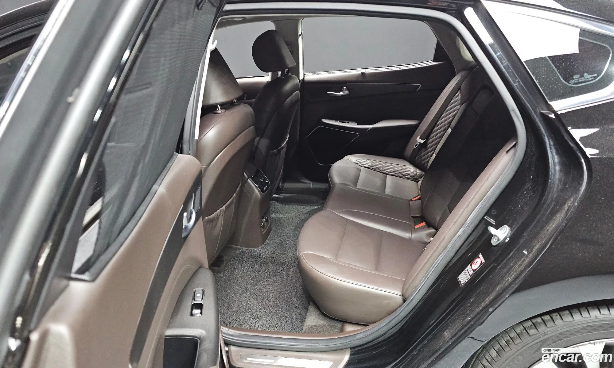 Kia K7 2018 — 11