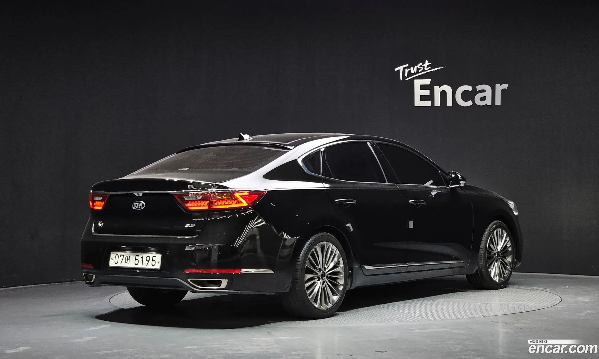 Kia K7 2018 — 4