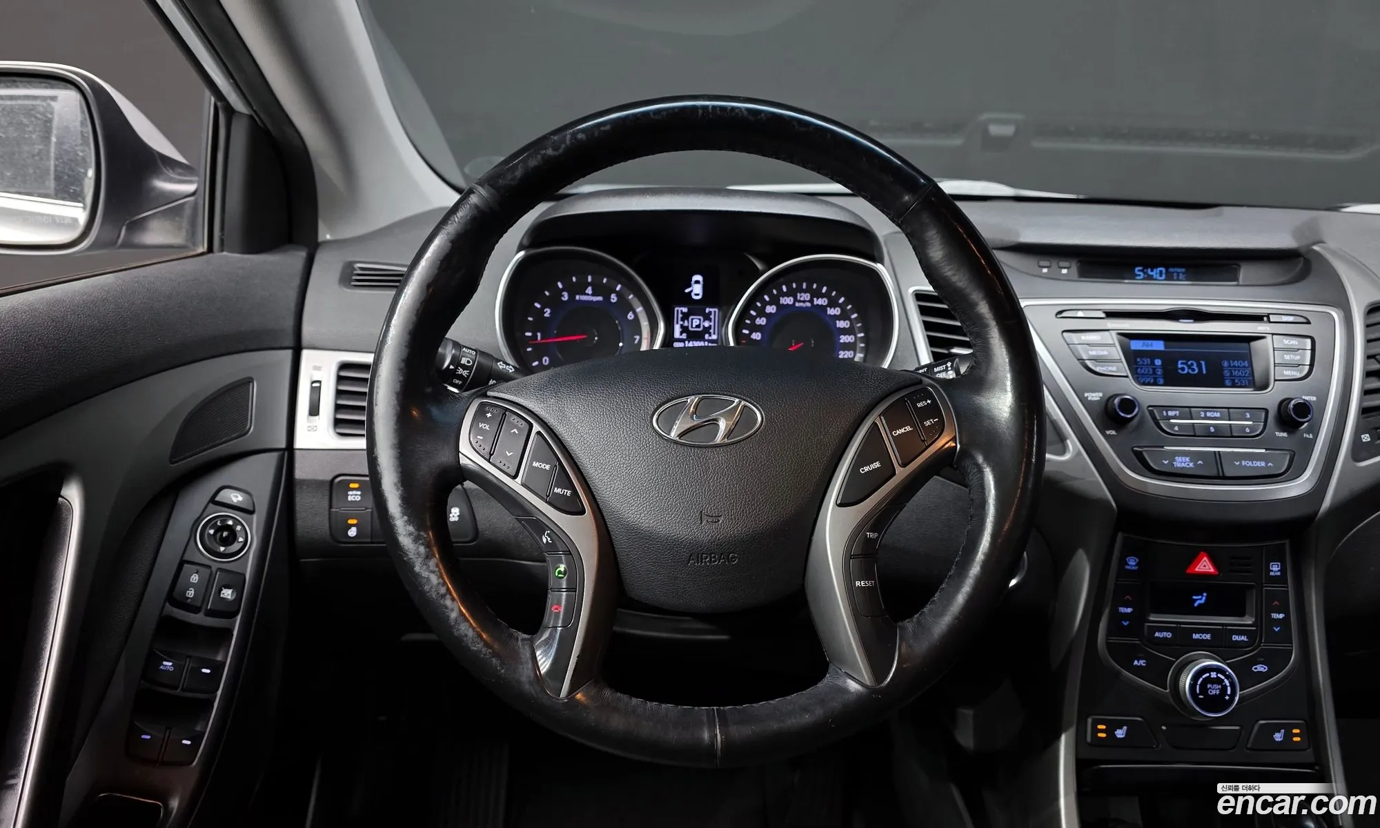 Hyundai Elantra 2013 — 5