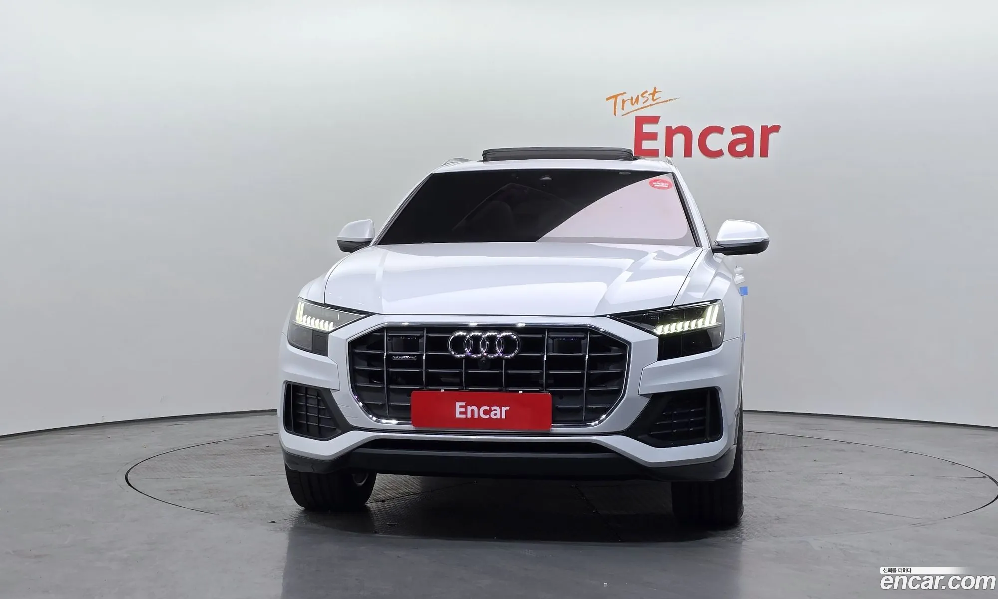 Audi Q8 2021 WAUZZZF19MD043829 — 2