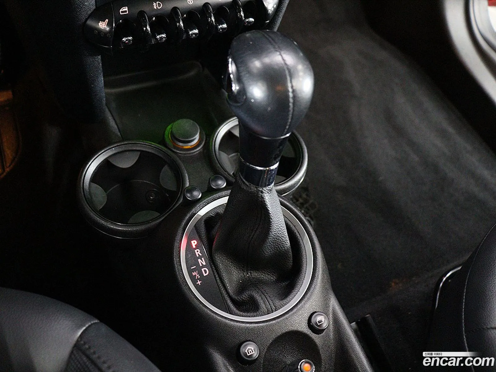Mini Cooper 2012 — 19