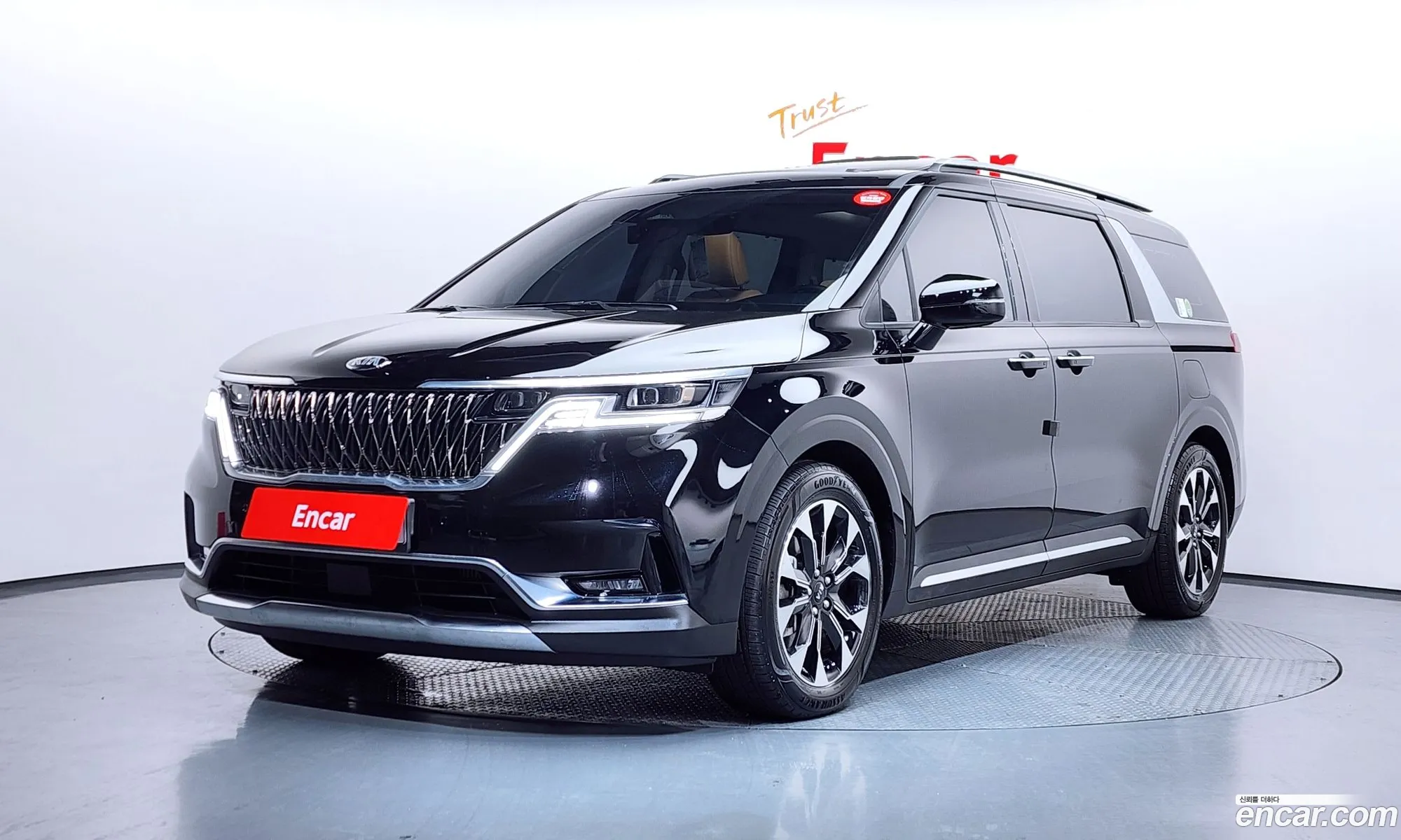 Kia Carnival 2020 KNANC81BBMS032706 — 8