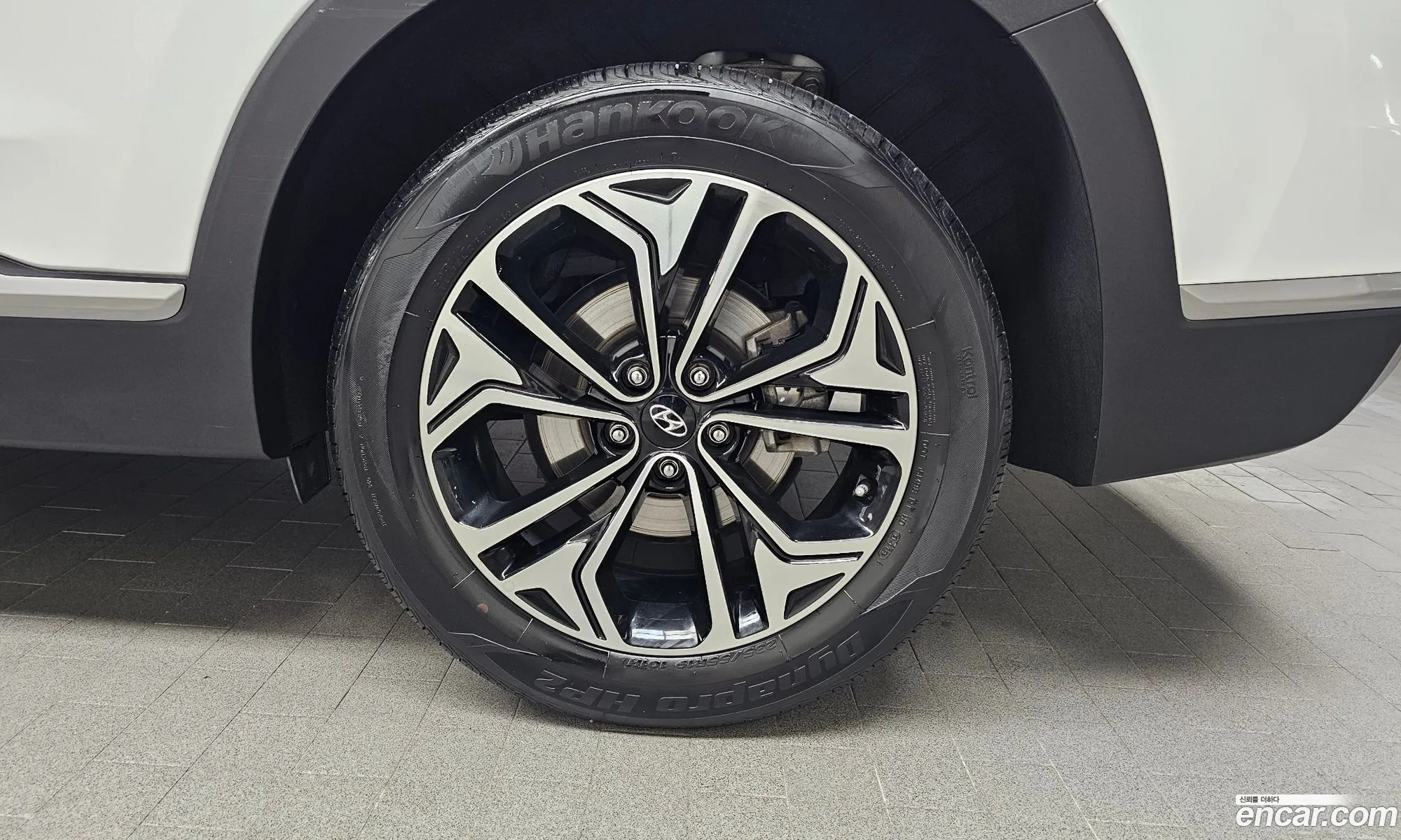 Hyundai Santa Fe TM 2019 — 17