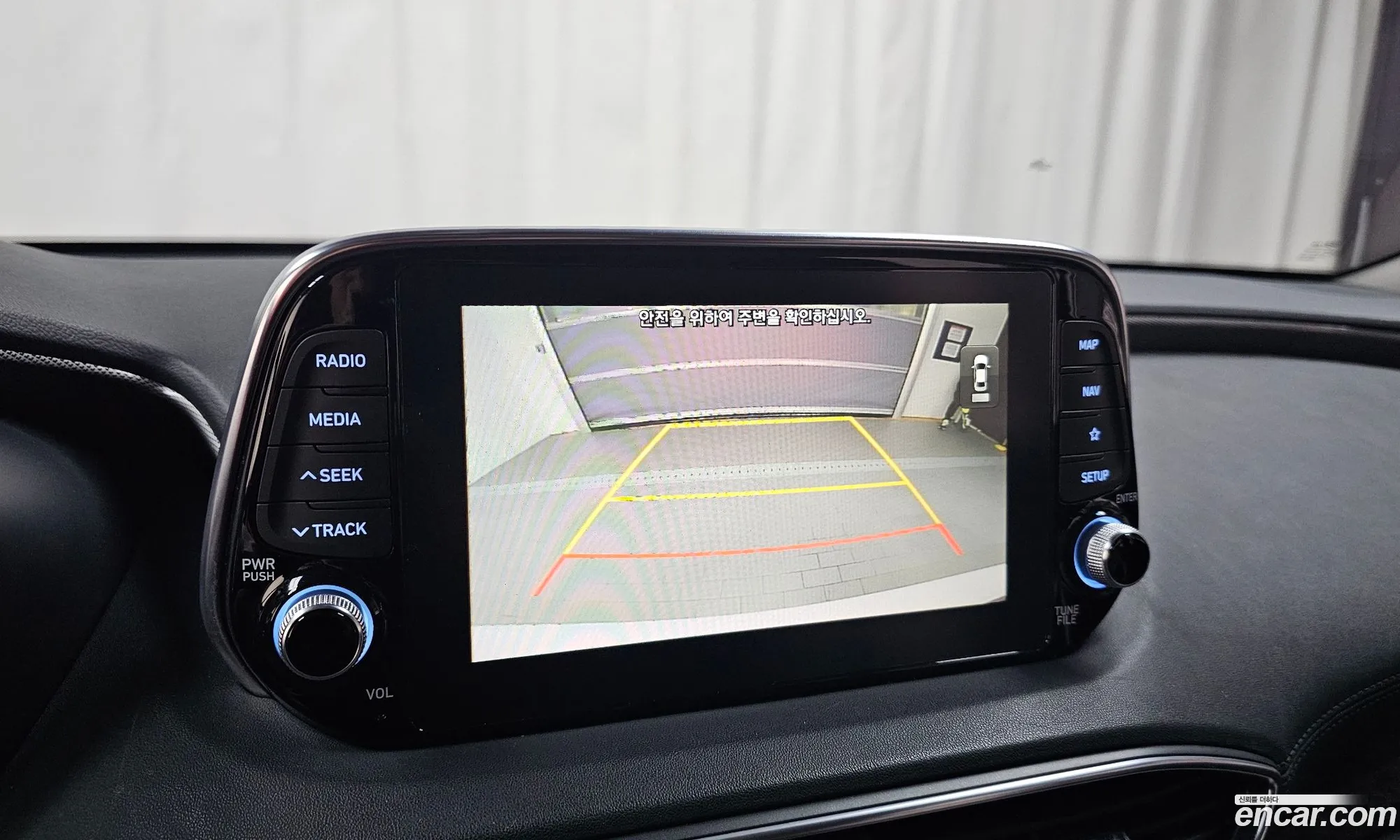 Hyundai Santa Fe TM 2019 — 16