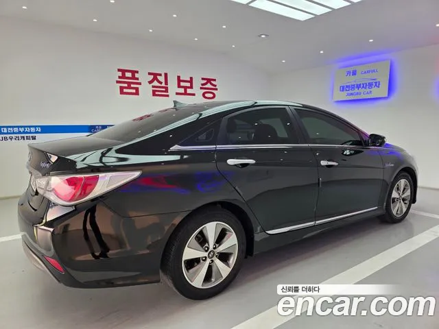 Hyundai Sonata Hybrid 2012 — 4