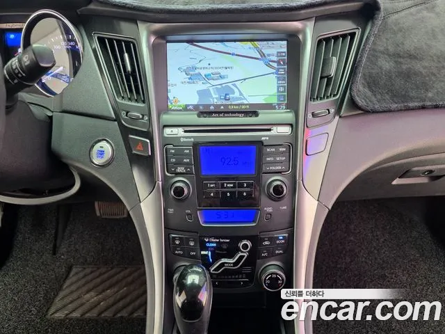 Hyundai Sonata Hybrid 2012 — 9
