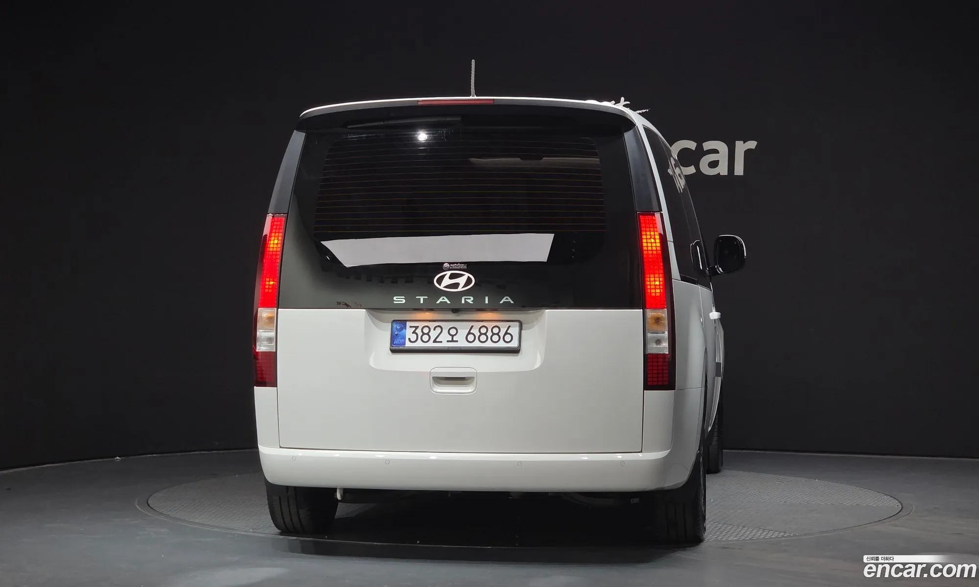 Hyundai Staria 2025 — 19