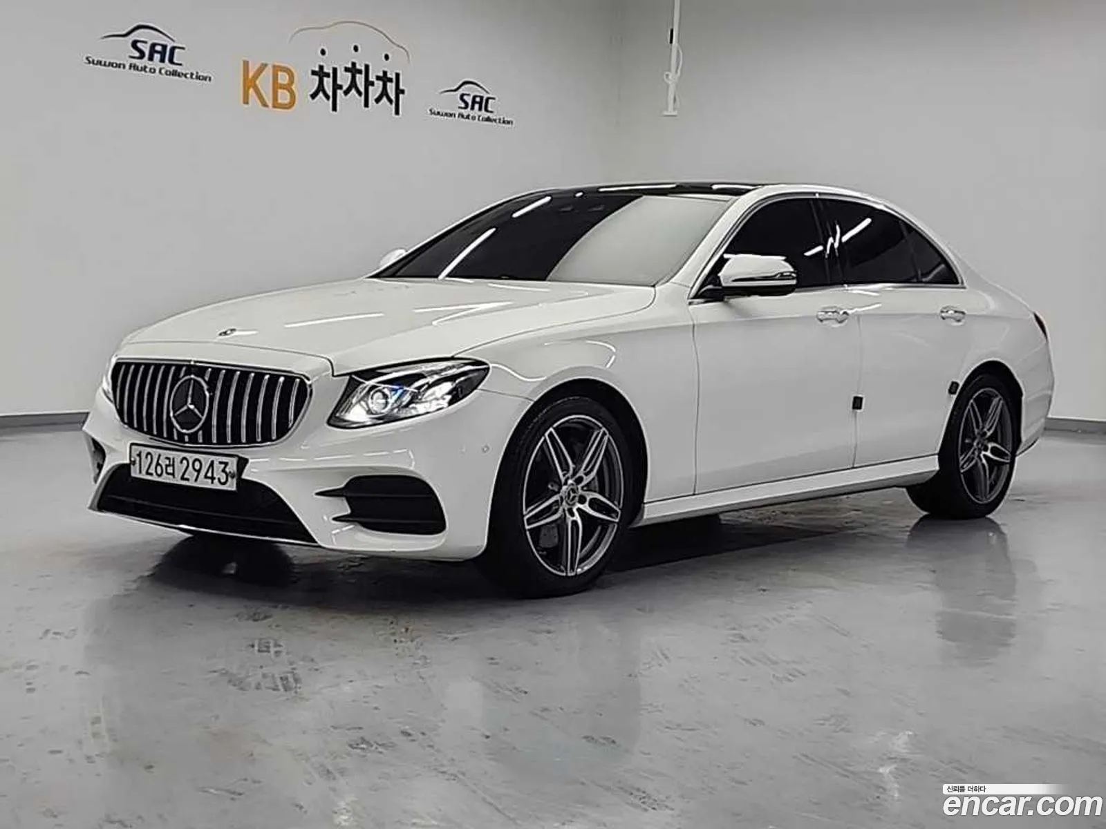 Mercedes-Benz E-Class W213 2020 — 18