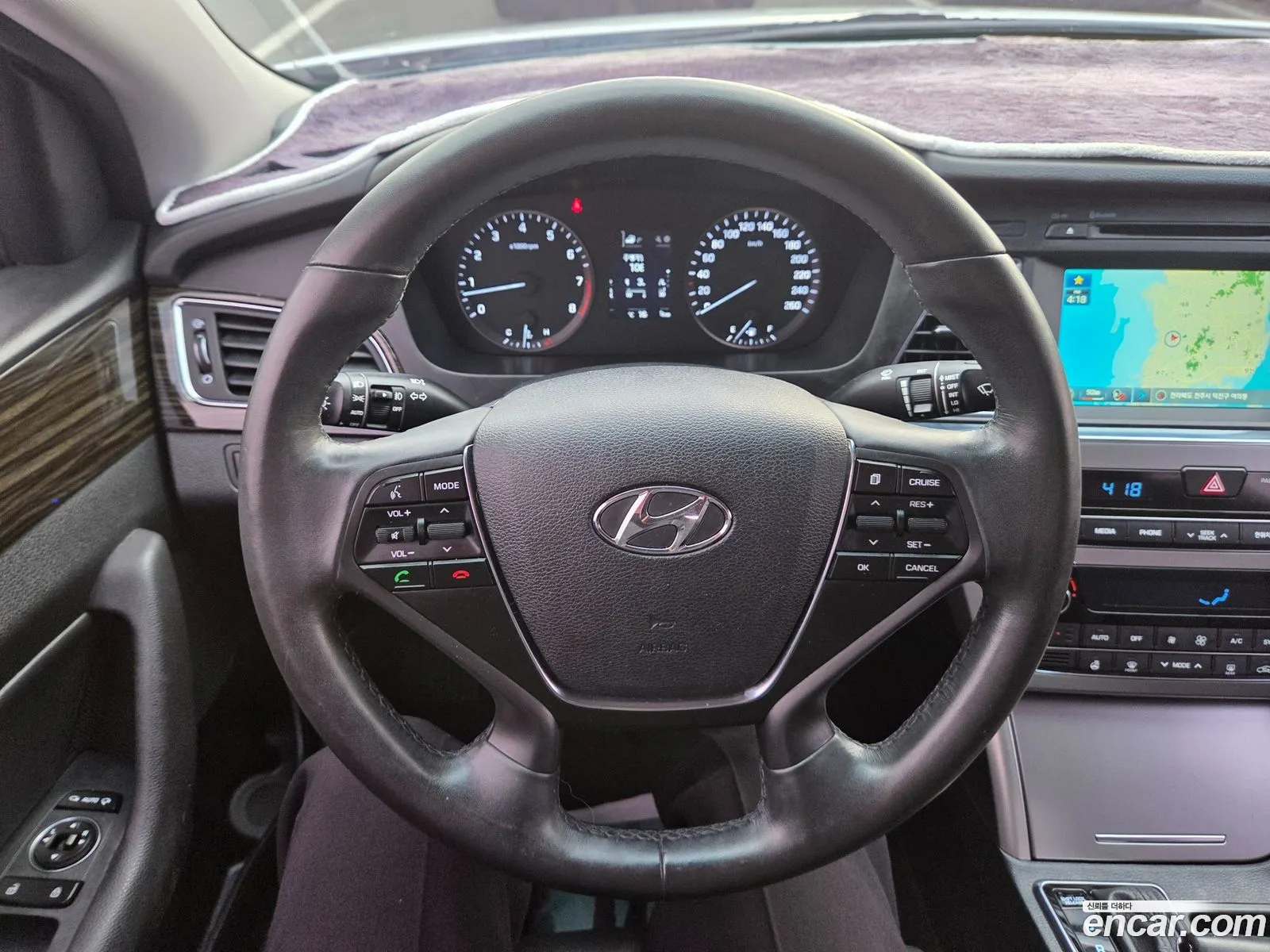 Hyundai LF Sonata