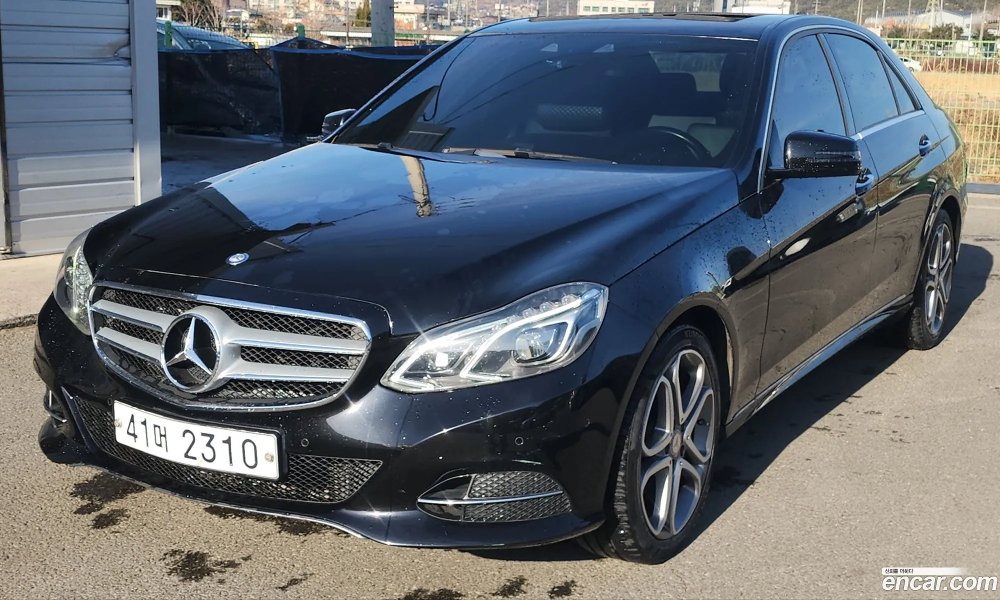 Mercedes-Benz E-Class W212 2015 — 12