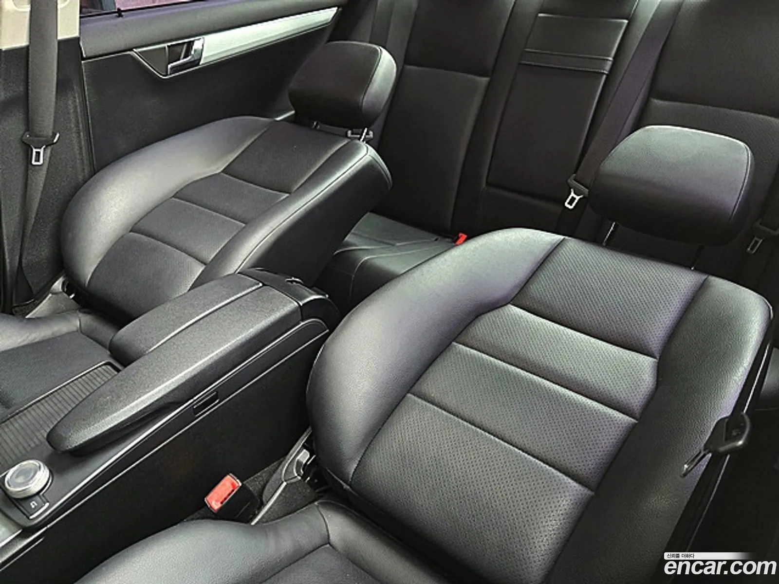 Mercedes-Benz C-Class W204 2010 — 7