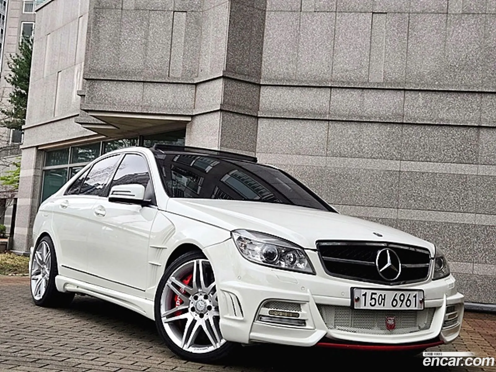 Mercedes-Benz C-Class W204 2010 — 6