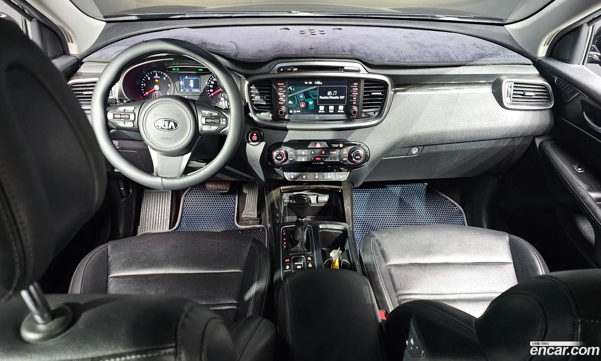 Kia Sorento 2016 — 11