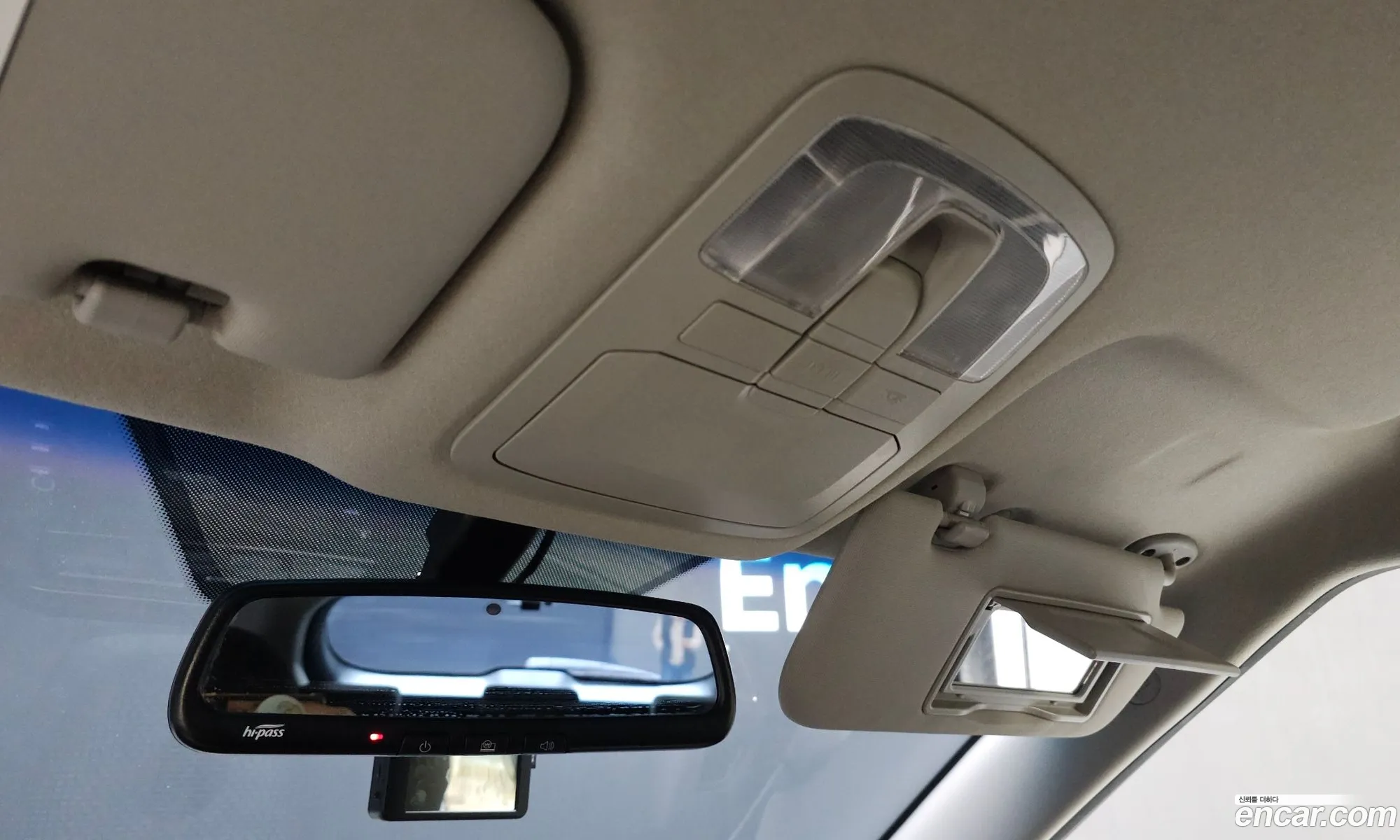 KG Mobility (SsangYong) Tivoli 2019 — 12