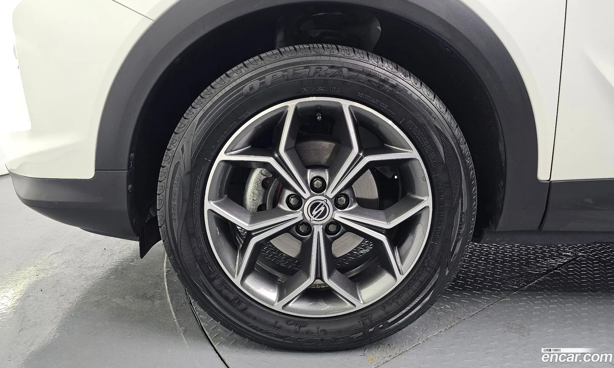 KG Mobility (SsangYong) Beautiful Korando 2020 — 4