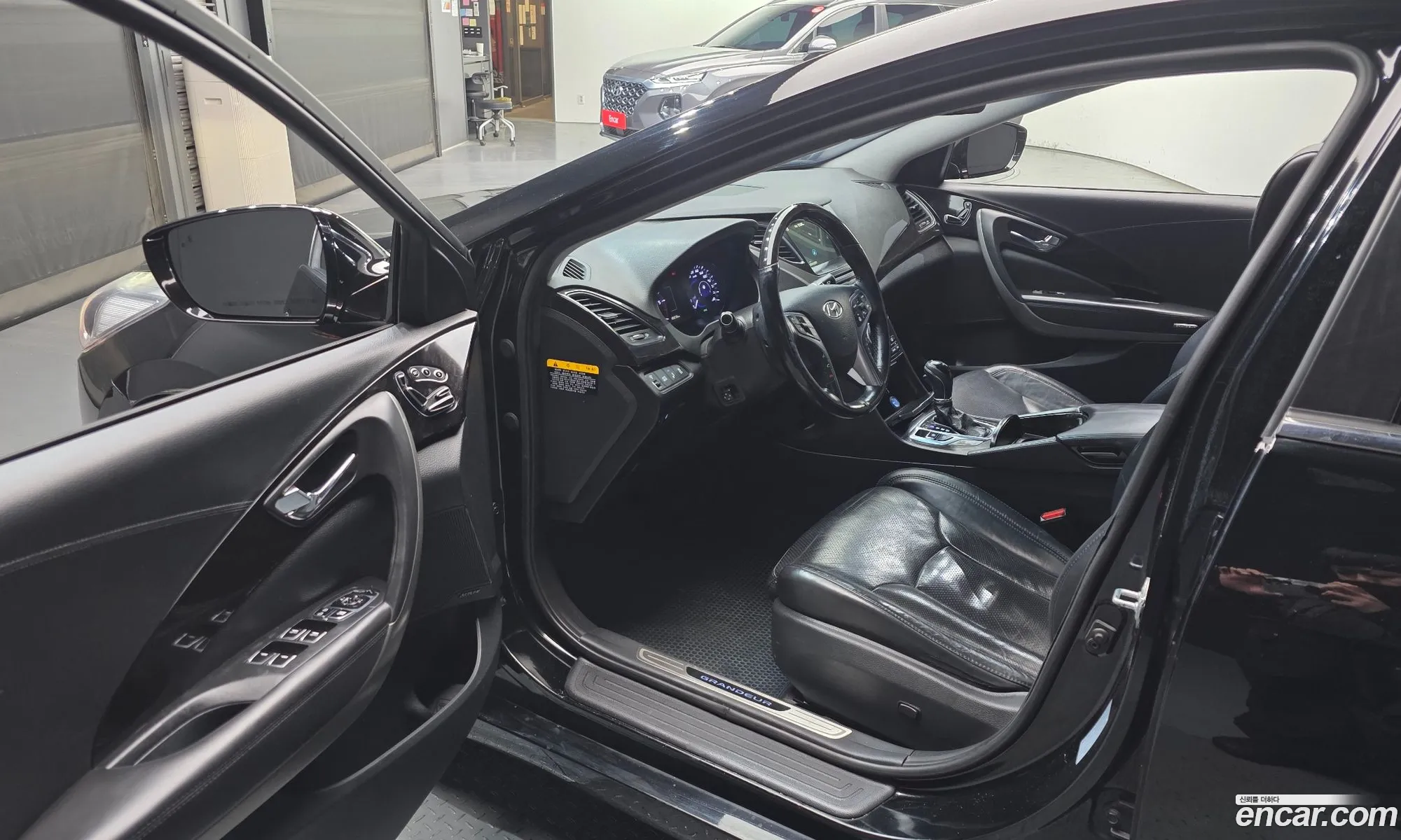 Hyundai Grandeur HG 2014 — 4