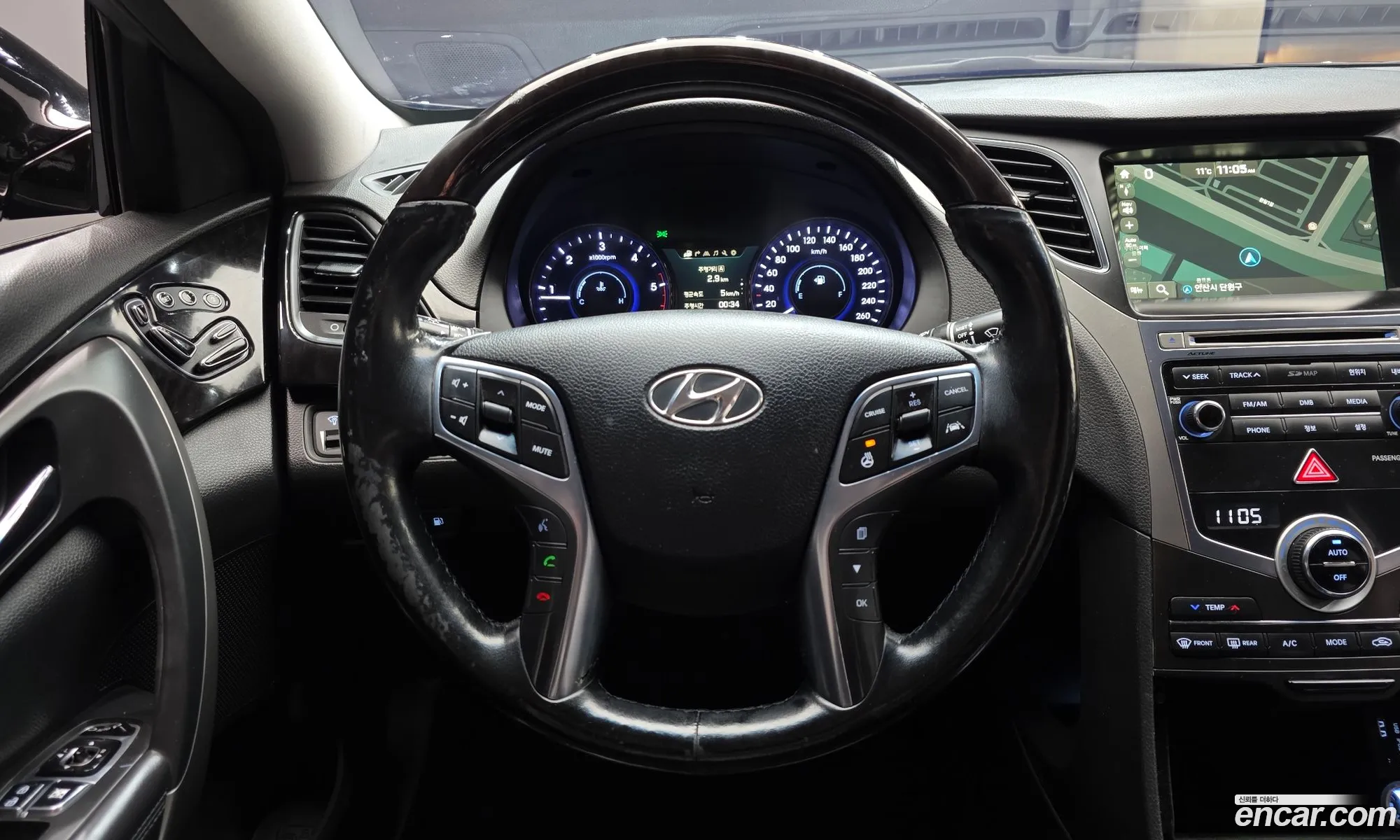 Hyundai Grandeur HG 2014 — 12