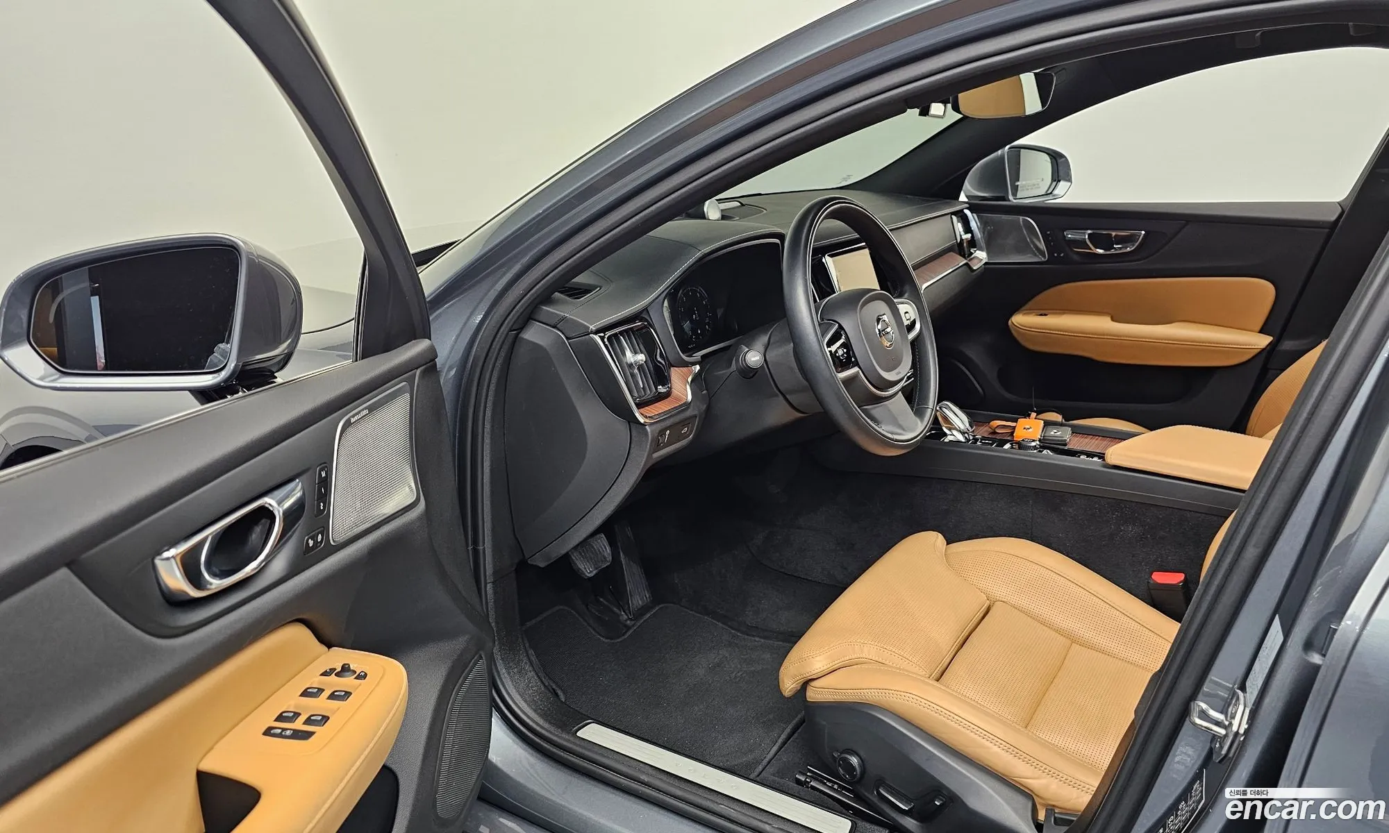 Volvo S60 2021 7JRZSL12DMG096506 — 7