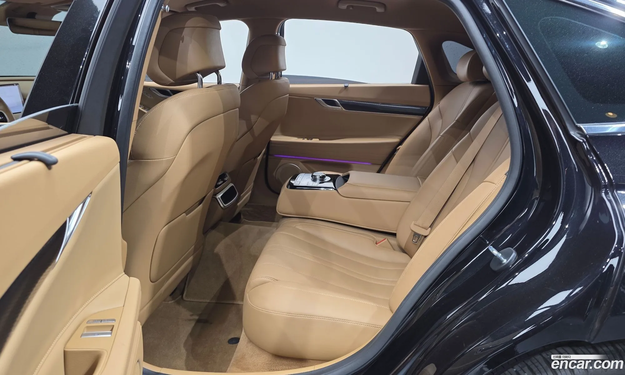 Genesis G80 2024 — 2