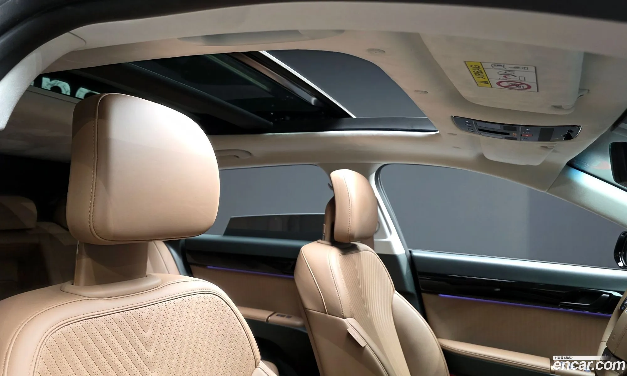 Hyundai Grandeur Hybrid 2023 — 13