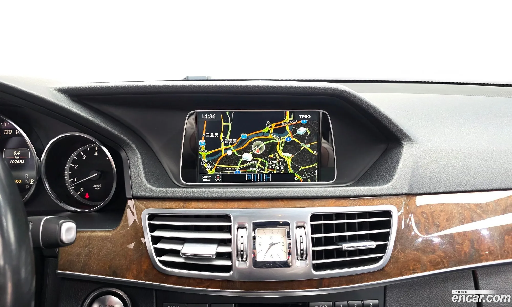 Mercedes-Benz E-Class W212 2014 WDDHF5FB7EB030248 — 18