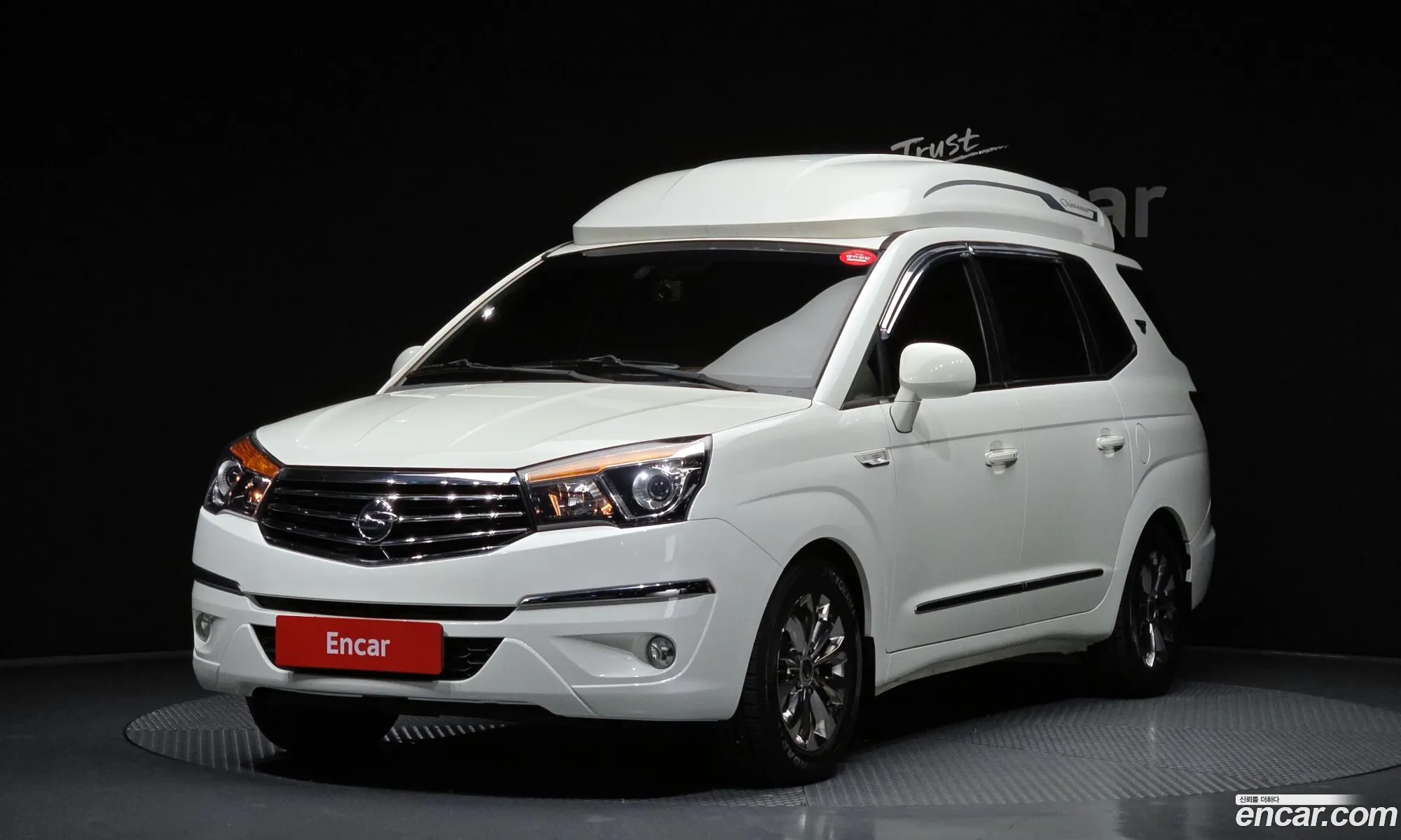 KG Mobility (SsangYong) Korando Turismo 2016 — 17