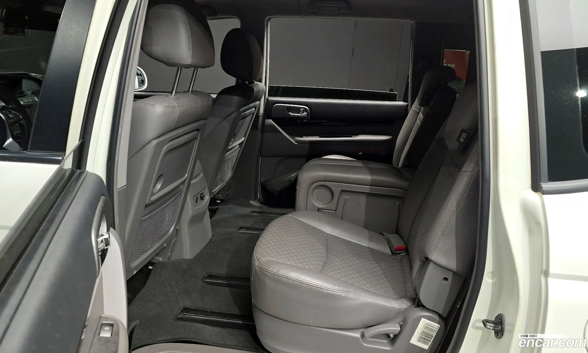 KG Mobility (SsangYong) Korando Turismo 2016 — 2