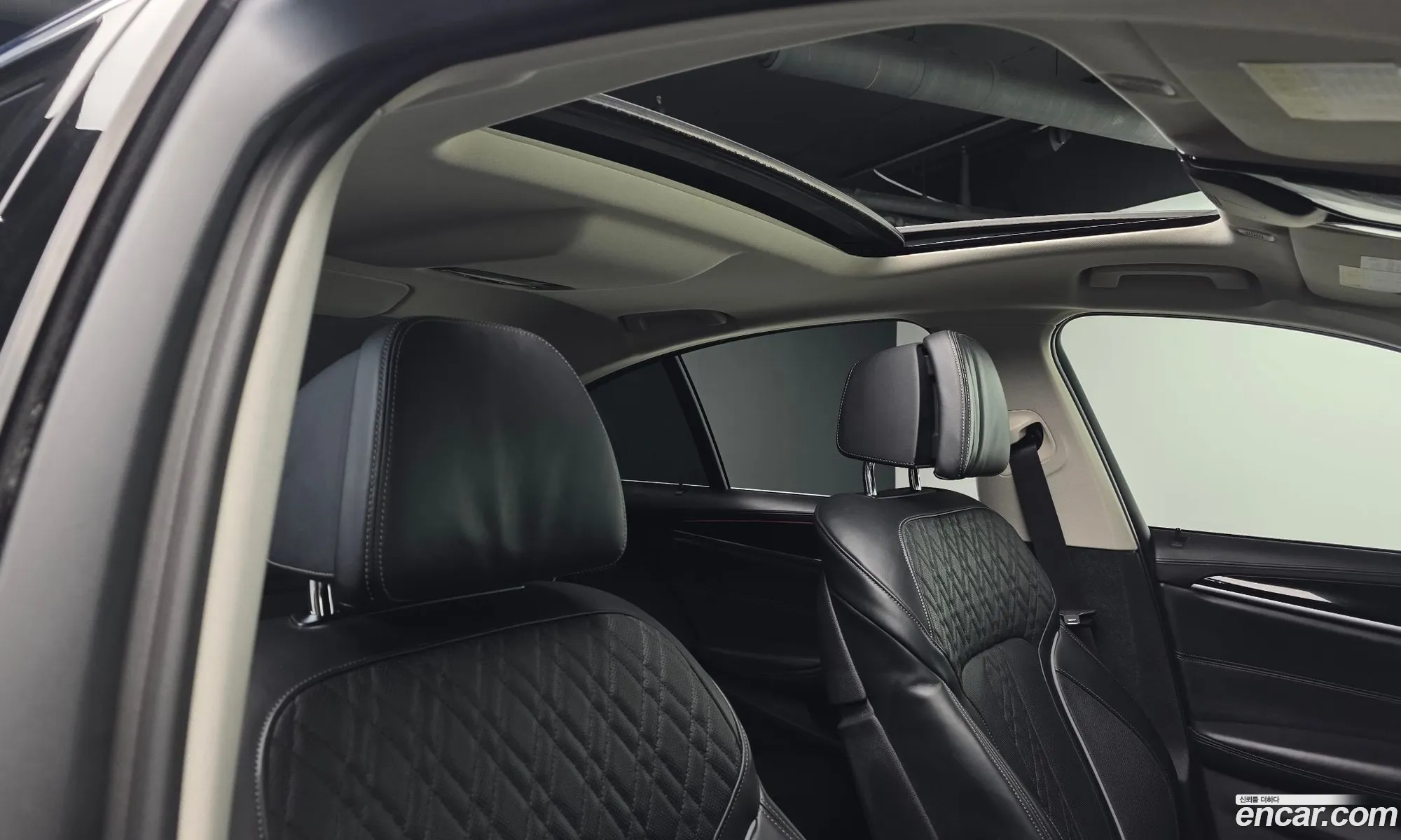 BMW 5 Series 2020 — 5